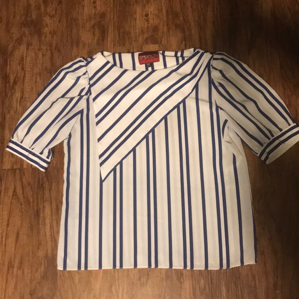 Season 100% polyester royal blue stripped blouse.
